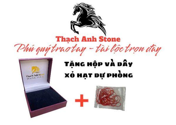 Vòng tay ngọc lý táo chạm lục đại minh chú