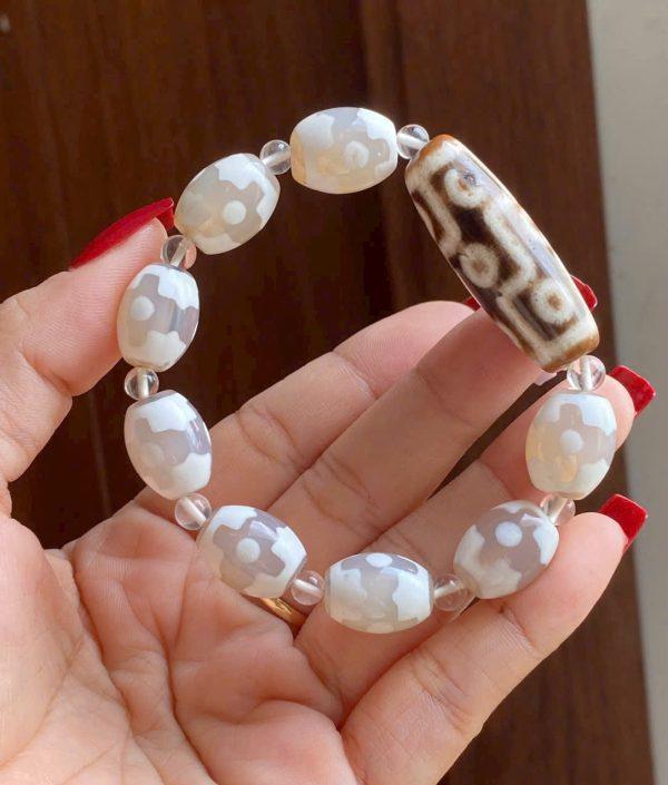 Dzi 9 mắt cổ
