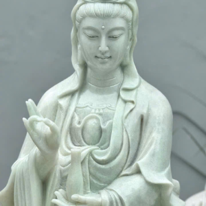 Tượng quan âm đá trắng ngọc tự nhiên