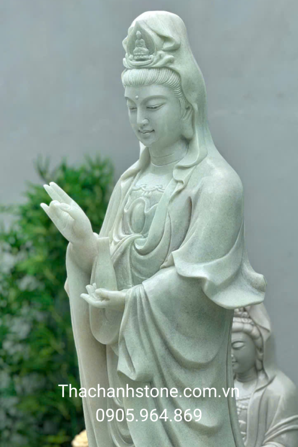 Tượng quan âm đá trắng ngọc tự nhiên