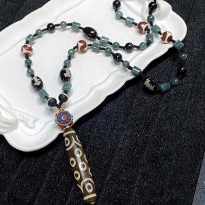 Vòng cổ dzi 18 mắt