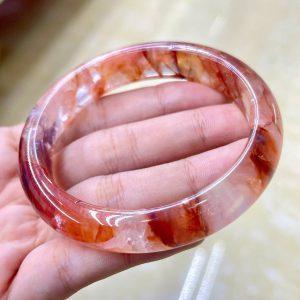 Vòng tay ưu linh đỏ