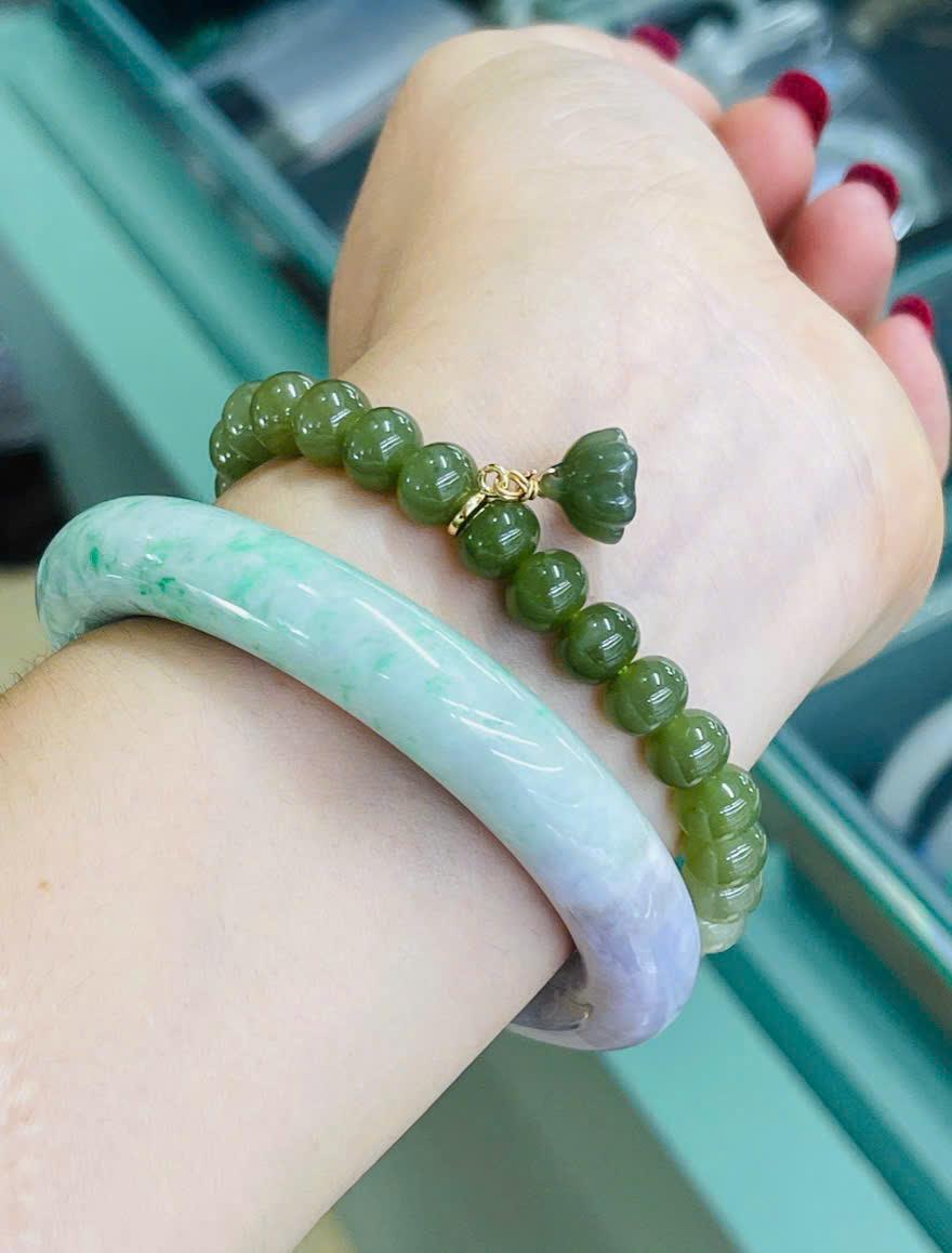 z7118023546488_1be317514b0380cbcfa1ce6cfad22e47 vòng tay ngọc hòa điền