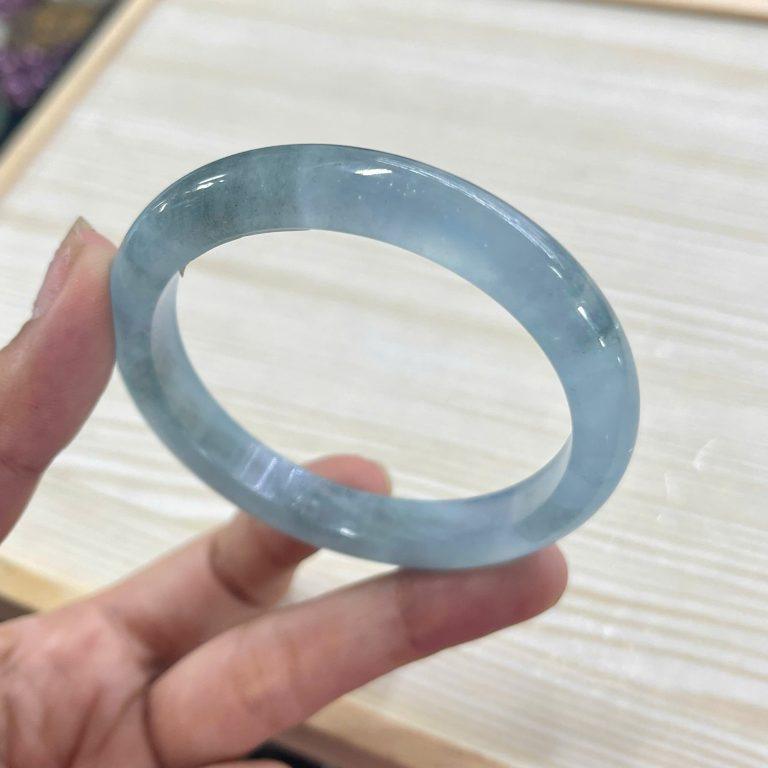 vòng tay mệnh thủy