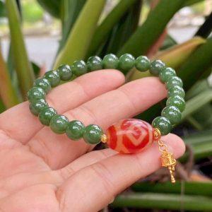 Chuỗi vòng tay Ngọc bích 8li mix Dzi 6 mắt thân huyết