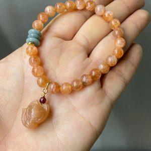 Vòng tay Moonstone mix charm hồ ly – Vẻ đẹp dịu dàng, quyến rũ và tràn đầy năng lượng