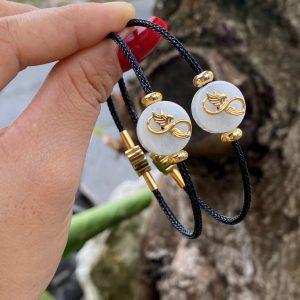 Vòng tay Ngọc Trăng Non