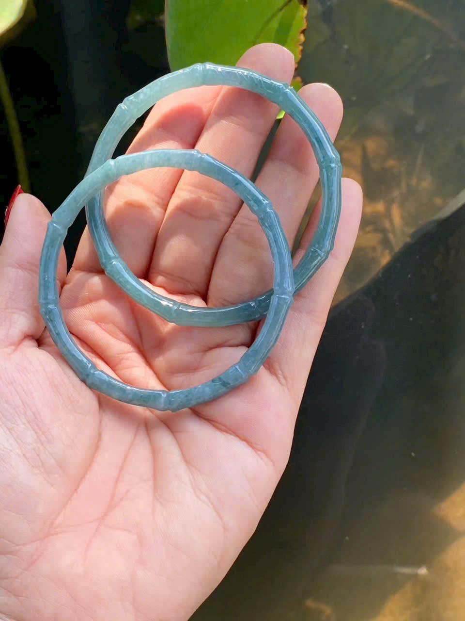 z7304386356057_ae8776a6e2a81f68cbd1601a59233de9 Vòng Trúc Lam Ngọc Type A – Biểu Tượng Bình An Và Thịnh Vượng