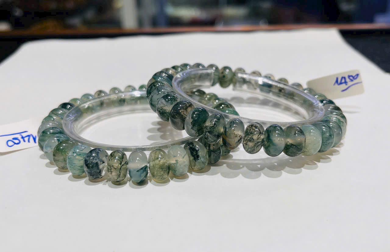 z7332867363199_383ac0304acb63619d5eb6c57183a36c Vòng bánh xe Chalcedony rêu xanh