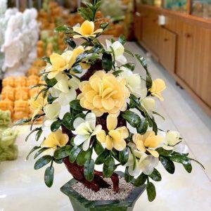 Chậu hoa trà 18 bông đá ngọc Onyx vàng trắng