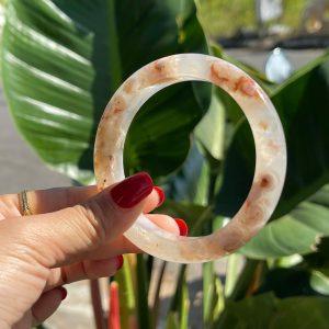 Vòng bản mã não hoa đào Size 64 bản 13.2li vẻ đẹp tự nhiên mang năng lượng yêu thương và bình an