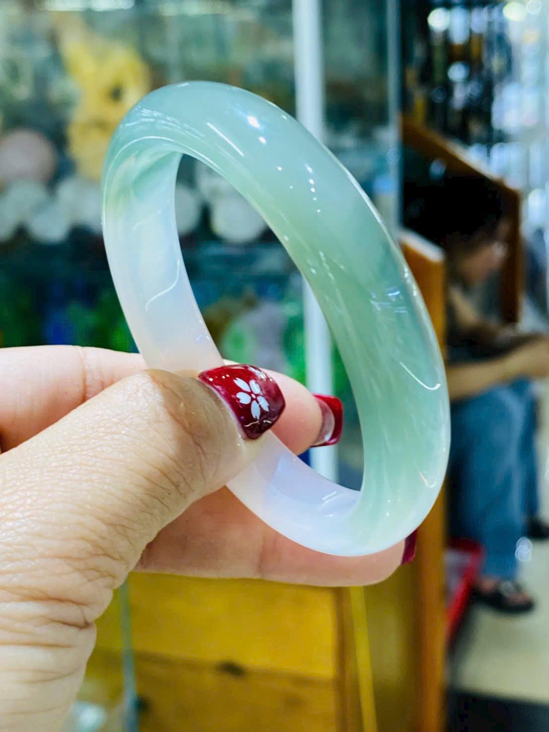 z7459948543966_fb7b9d3f6c117cf209fd386b52281581