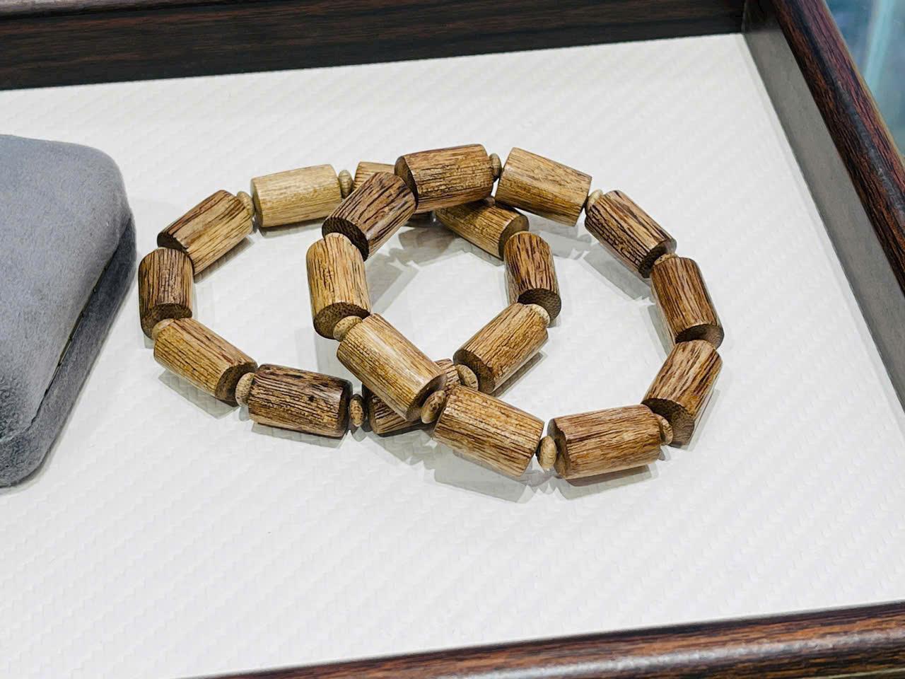 z7602236059115_53ad131b7bb653a2a366c5bf7a50bebf