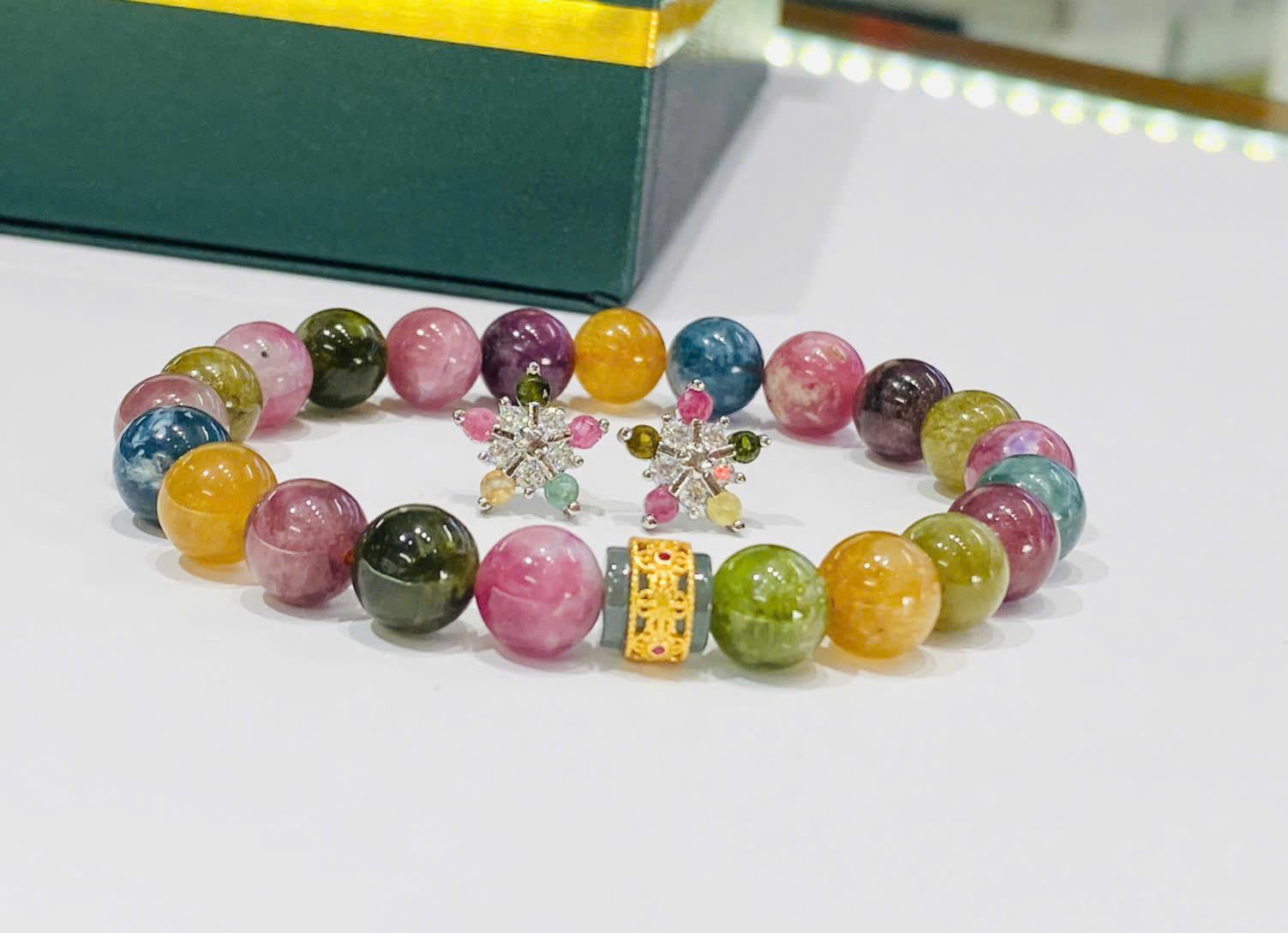 z7649862248075_402b911821451d9c01d16aef6bd361a8