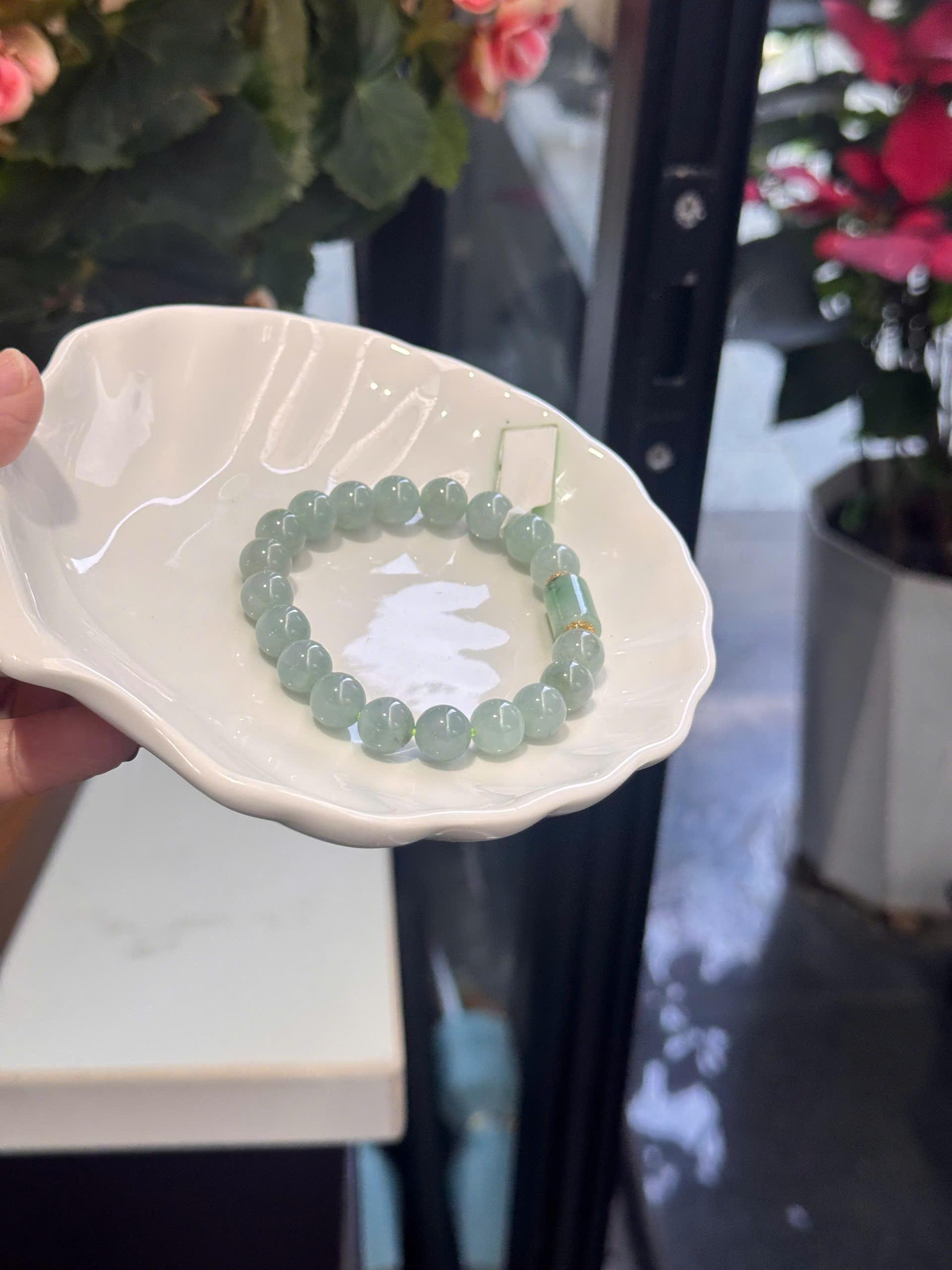 z7653064906947_dbe01241bb108e207d7d6c4fbd0b7d5a