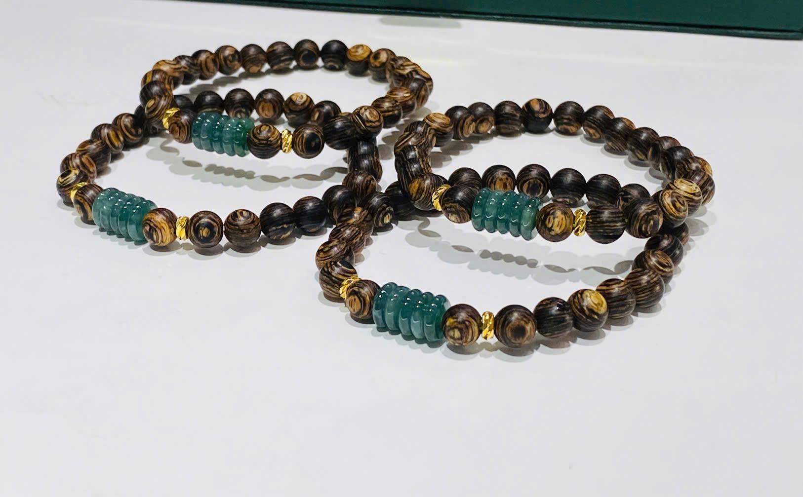 z7694902608458_9f7ee36b68bd913e75419d31f974900d