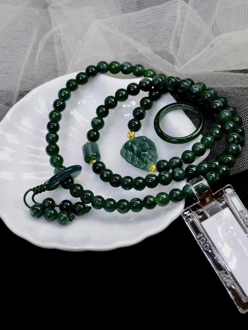 z7700153039924_112460de845fcc42dc9d357122516f15