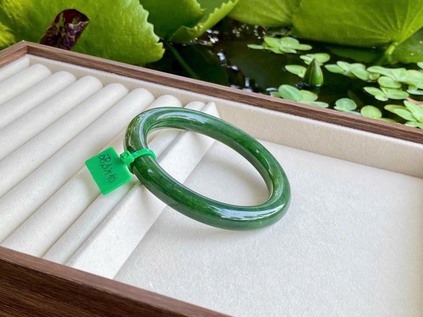 z7700802899880_38a1395957b3cb8fe3cc92092e1d02ab